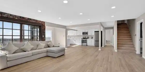 30420 Starland Drive