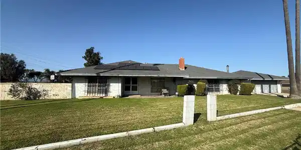 11293 Holmes