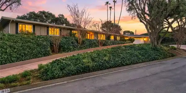 1805 Canyon Road