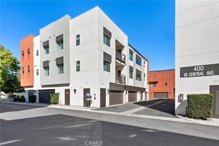 400 W Central Avenue
