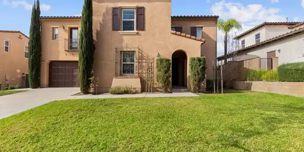 4332 Cantada