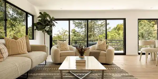 11587 Sunshine Terrace