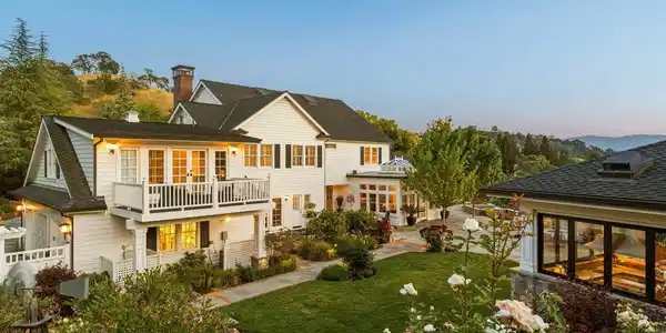 298 Barrington Ln