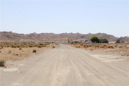 4 AC Markham Avenue