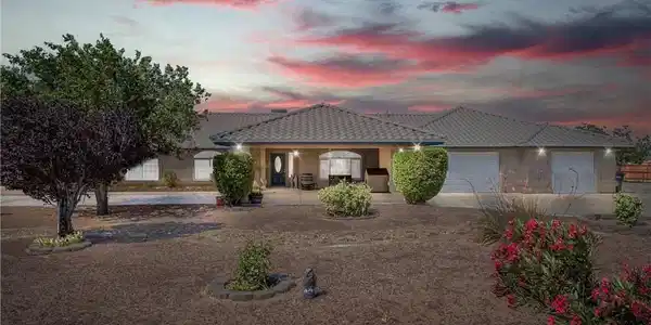 7330 Smoke Tree Road