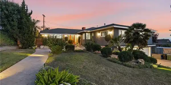 824 Stanford Road