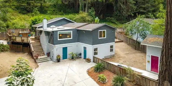 236 Caledonium Avenue