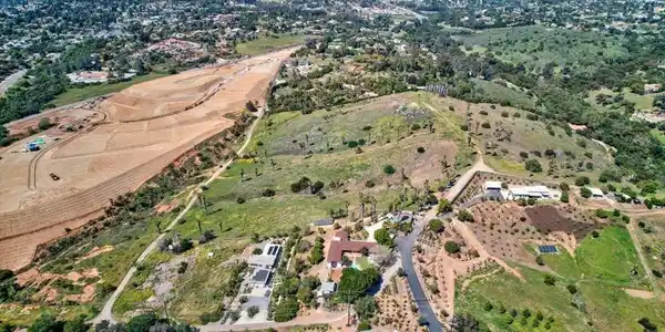 Vacant land off El Dorado