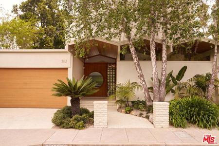 3112 Chandelle Road
