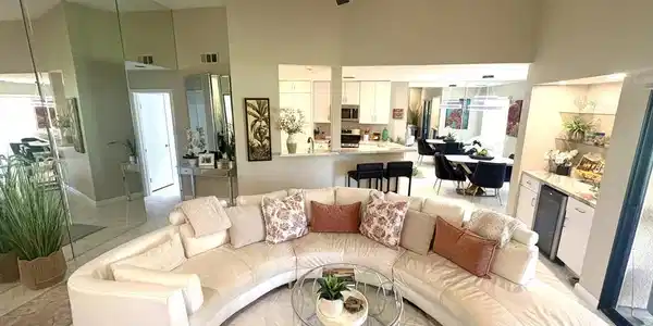 33 Mission Court