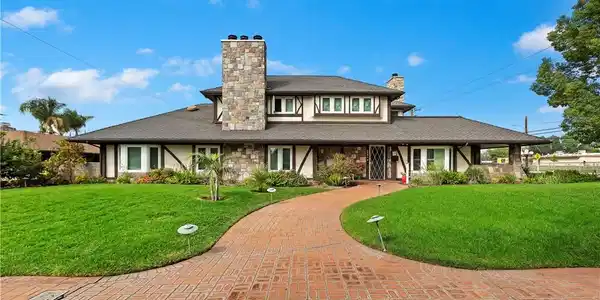 3694 Parkside
