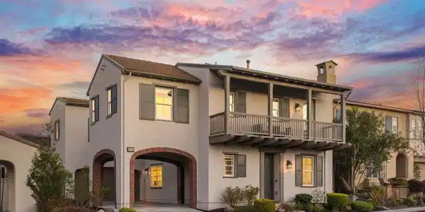 836 Griffon Court