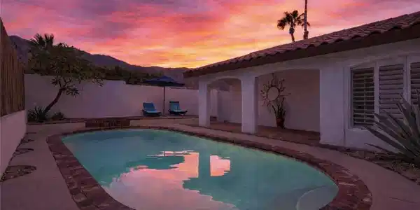 52810 Avenida Herrera
