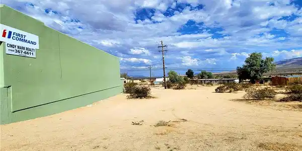 5787 Adobe Road