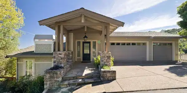 43 Baywood Terrace