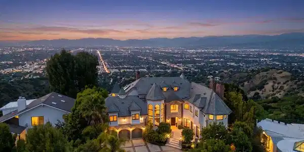 13320 Mulholland Drive