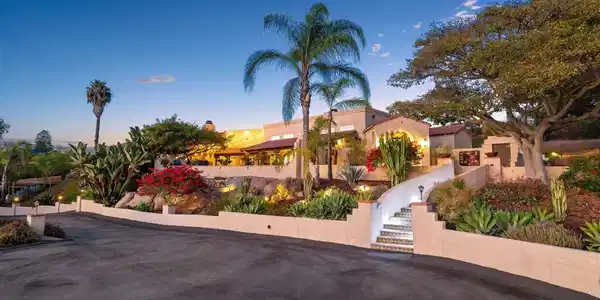 13613 Hillside Estates Drive