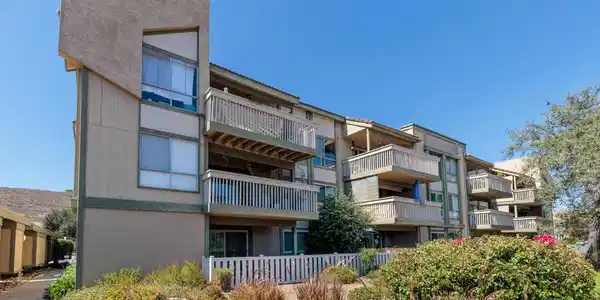 324 Chestnut Hill Court