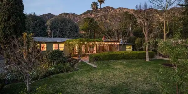 271 E Loma Alta Drive