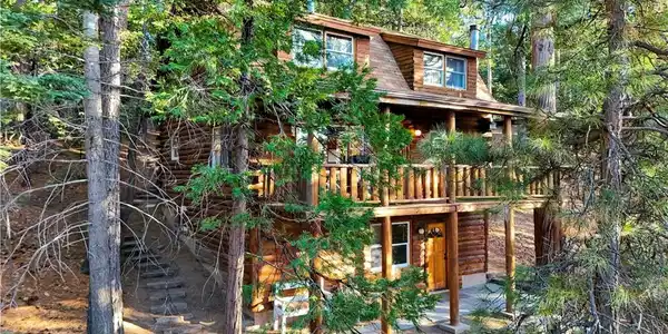 25121 Banning Idyllwild