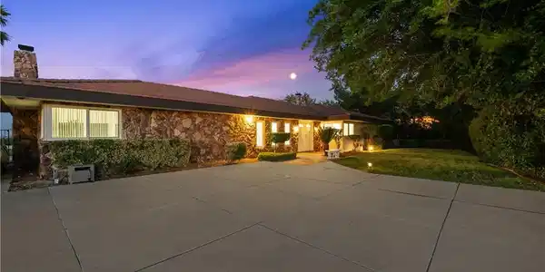 354 Westlake Drive