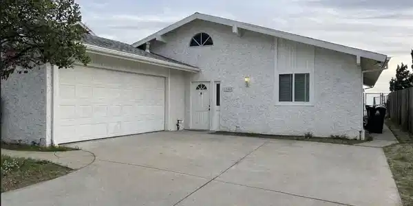 13450 LOCHRIN Lane