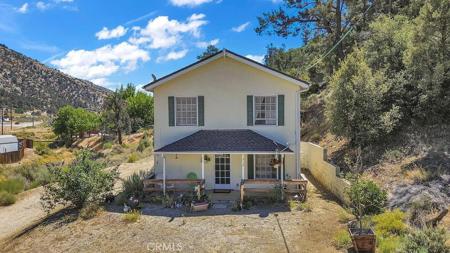 312 Border Street