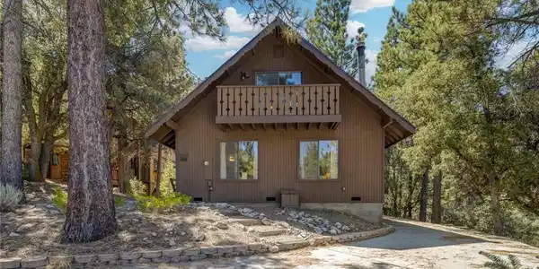 1509 Woodland Drive