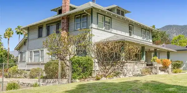 425 N Canyon