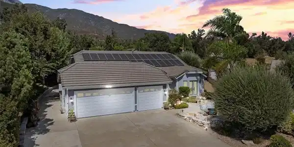 5330 Evening Canyon Way