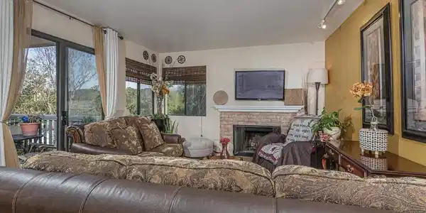 2946 Alanwood Court