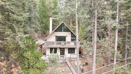 875 Brentwood Drive