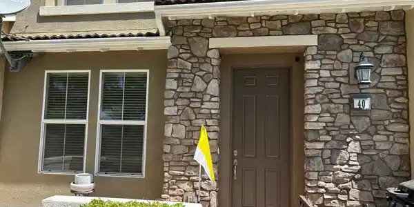 15723 Parkhouse