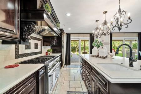 4738 Live Oak Canyon