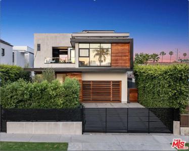 818 N Curson Avenue