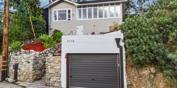 7078 High Cliff Trail