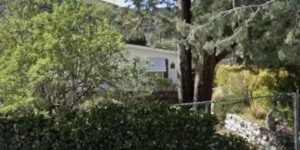 804 Louise Way