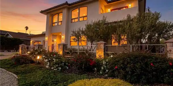 2901 Ocean Blvd.