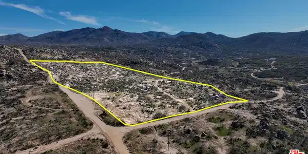 51919 TULE PEAK Road