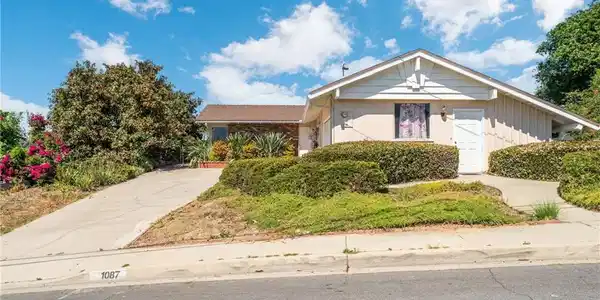 1087 Ridgecrest