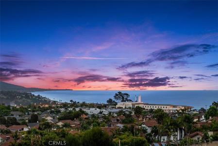 33632 Holtz Hill