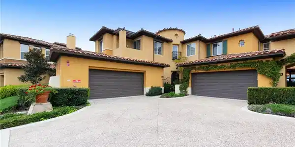19 Lucania Dr.