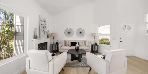 23260 Newport