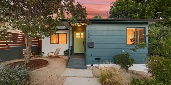 4000 Barryknoll Drive