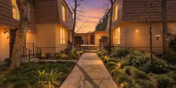 4021 Yankee Drive