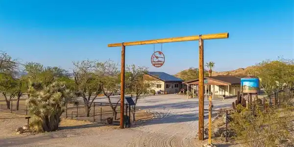 4565 Rock Corral Road