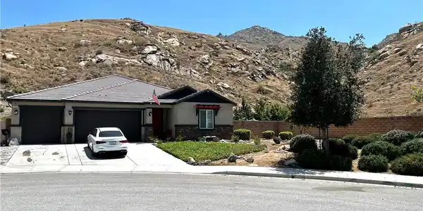 20359 Opera Loop