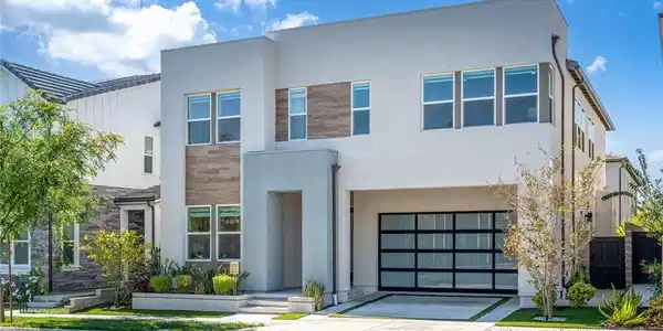 121 MULBERRY
