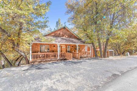 1416 Klamath Road