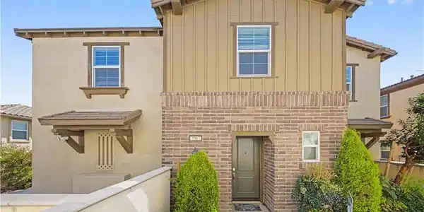 7047 Montecito